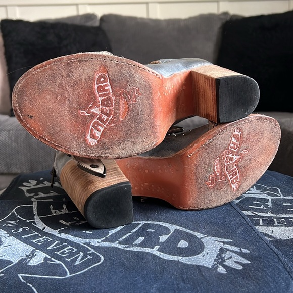 FREEBIRD by Steven Violet - Picture 5 of 7